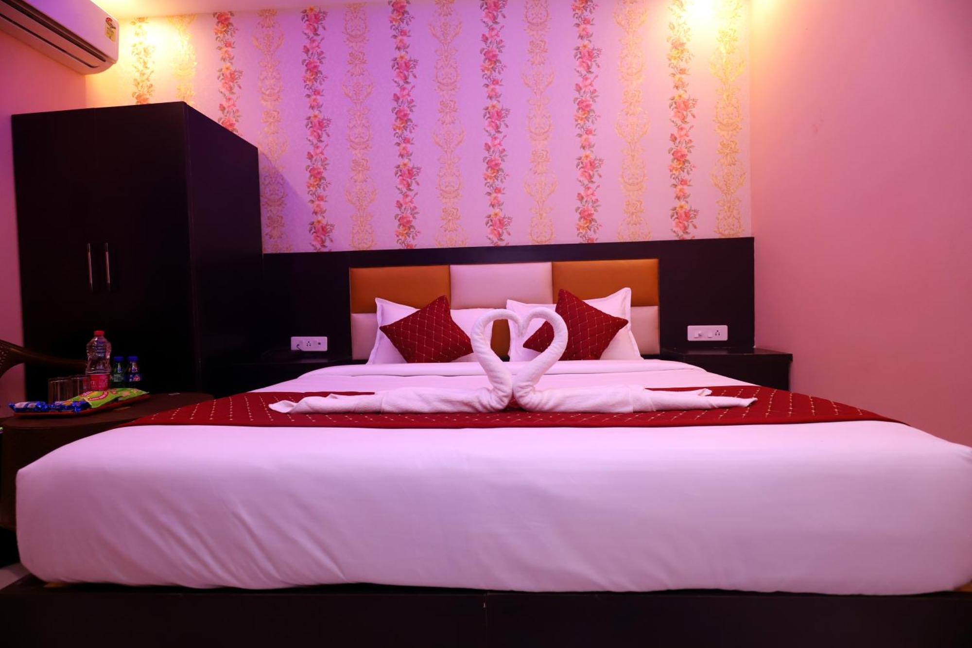 Suites Admiral Delhi Airport New Delhi Exterior foto